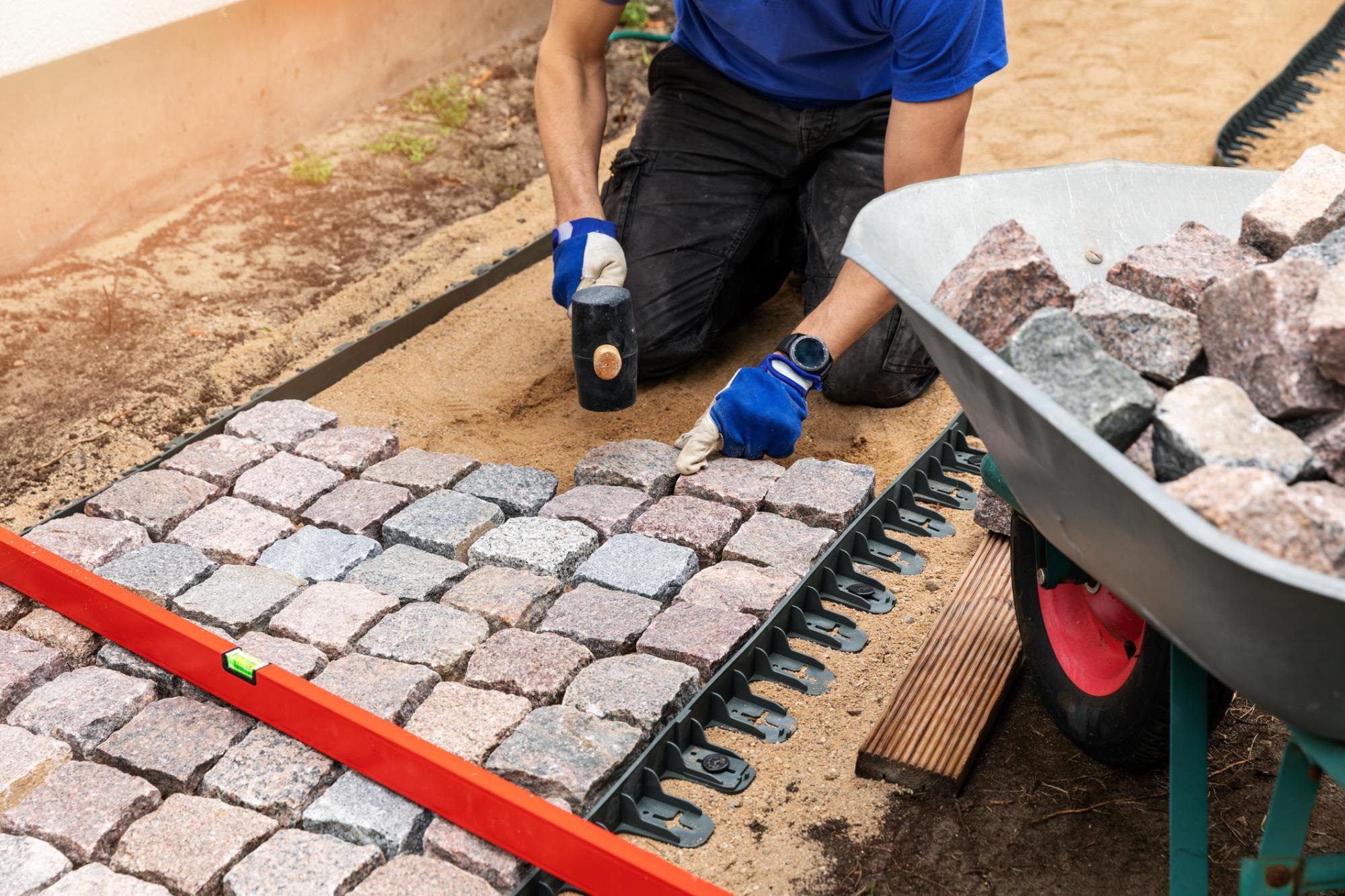 Pervious pavers walkway